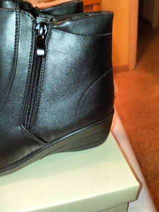 Botines negros nuevos sin estrenar