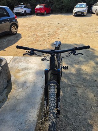 Cube Stereo Hybrid One44