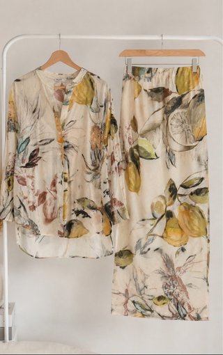 Conjunto camisa y pantalón estampado floral