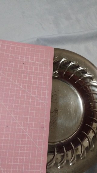 Vassoio Inox con bordo oro