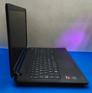 PORTATIL TOSHIBA SATELLITE AMD A8 4GB RAM 1TB HDD