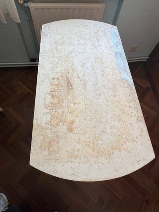 Mesa de madera para restaurar