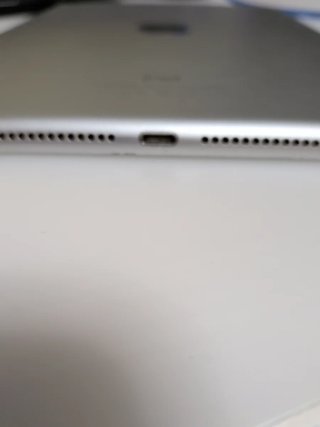 iPad 6ª Gen 32GB WiFi Blanco