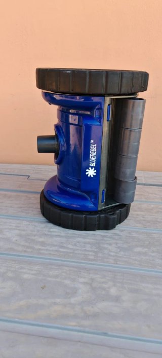 Robot hidráulico BlueRebel Piscinas Nuevo 495€