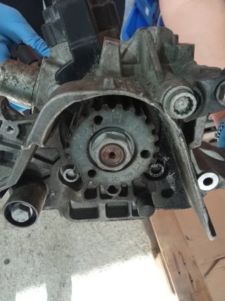 BOMBA INYECTORA GOLF 7 1.6TDI 04B130755K a_47043