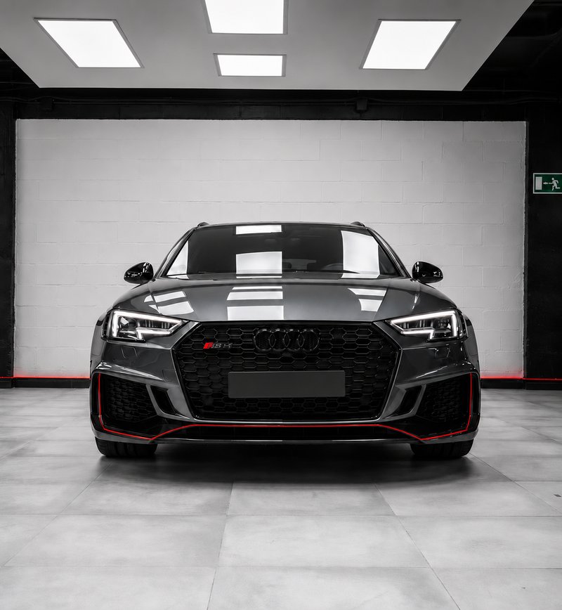 Audi RS4 2019 - foto 1