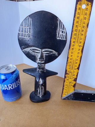 Escultura diosa fertilidad Ghana