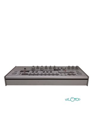 Sintetizador De Línea De Bajo Roland TB-03