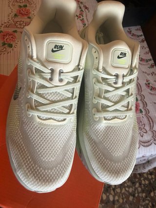 Nike Vomero Premium Verde/Blanco