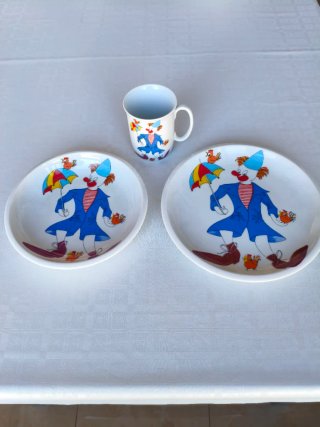 Juego infantil plato payaso y pájaros