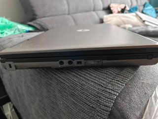Dell Latitude D630 Windows 7 laptop