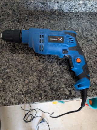 Taladro percutor Dexter 650 W