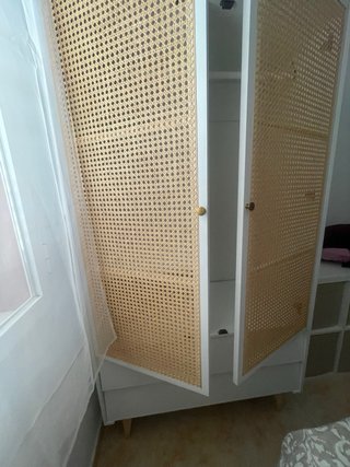 Guardaroba Maison du Monde in rattan e legno