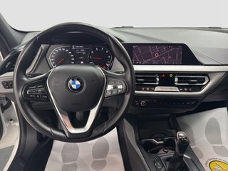BMW Serie 1  Avangarde 118i 140 c.v / 20.000 Kms