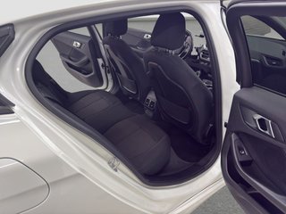 BMW Serie 1  Avangarde 118i 140 c.v / 20.000 Kms