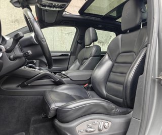 CAYENNE DIESEL 3.0 245 CV * 2 DUEÑOS Y LIBRO *