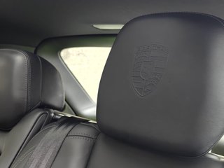 CAYENNE DIESEL 3.0 245 CV * 2 DUEÑOS Y LIBRO *