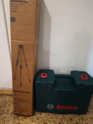 Nivel Láser Giratorio Bosch GRL 300 HV