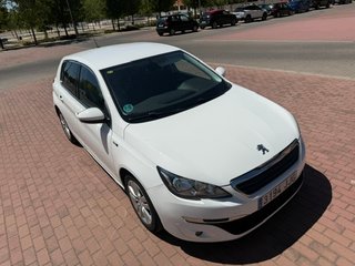 Peugeot 308 1.6 HDCI 120 CV AUTOMATICO
