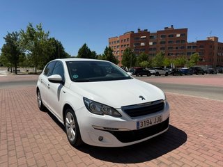 Peugeot 308 1.6 HDCI 120 CV AUTOMATICO