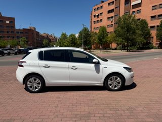 Peugeot 308 1.6 HDCI 120 CV AUTOMATICO