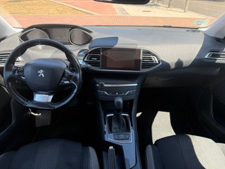 Peugeot 308 1.6 HDCI 120 CV AUTOMATICO