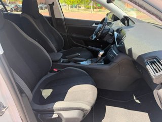 Peugeot 308 1.6 HDCI 120 CV AUTOMATICO