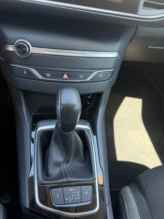 Peugeot 308 1.6 HDCI 120 CV AUTOMATICO