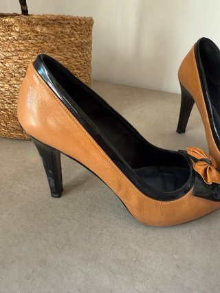 Zapatos SASHA LONDON piel con lazo