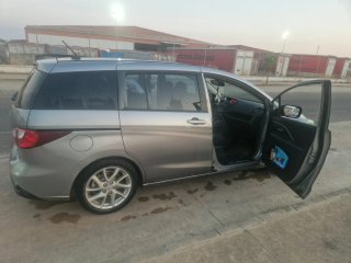 Mazda 5 2011