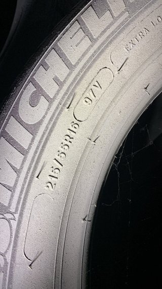 4 Neumáticos Michelin Invierno 215/55 R16 97V