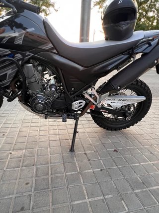 Yamaha XT660R Negra