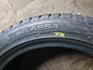 Neumáticos de invierno 225 45r17 94v lassa