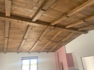 Vigas imitación madera