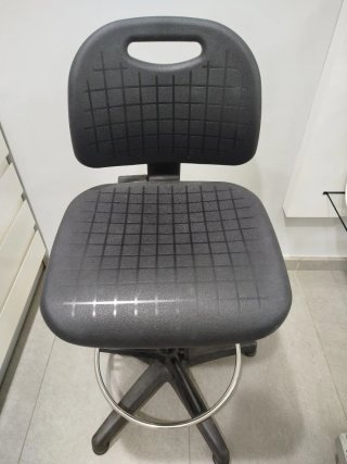 2 Taburetes altos de oficina negro