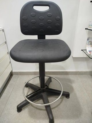 2 Taburetes altos de oficina negro