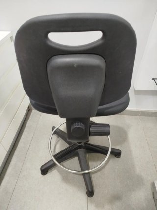 2 Taburetes altos de oficina negro