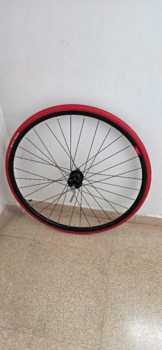 Rueda y cubierta para rodillo nucleo 12v