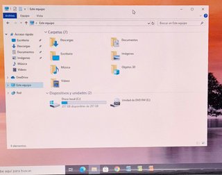 Portátil Toshiba Satellite Pro W10