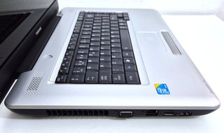 Portátil Toshiba Satellite Pro W10