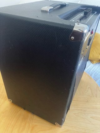 Hartke HD75 Amplificador Bajo Combo