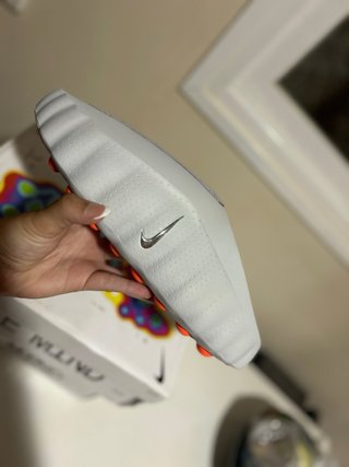 Nike Mind Zuecos Blancos y Grises