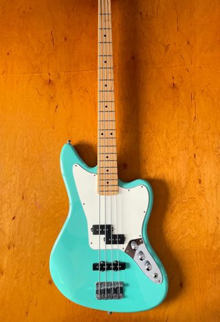 Fender Jaguar Bass Seafoam Green Edición Limitada