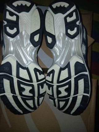 Zapatillas Asics Kayano 14 Talla 43 Beige/Plata