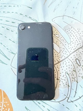 iPhone SE (2da Gen) 128GB Negro