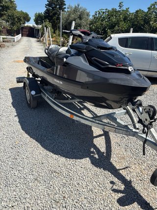Sea-Doo 300 Jet Ski 140 h