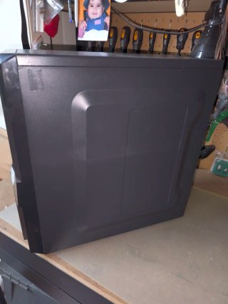Torre PC LG Negra con Grabadora