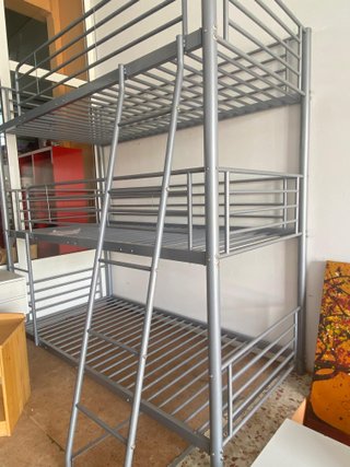 Letto a castello triplo grigio nuovo molto resistente