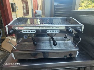Cafetera Profesional La Cimbali M27 RE