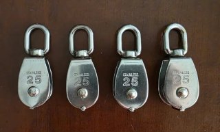 10 POLEAS CON GIRAVUELTAS 150 KG INOX 304